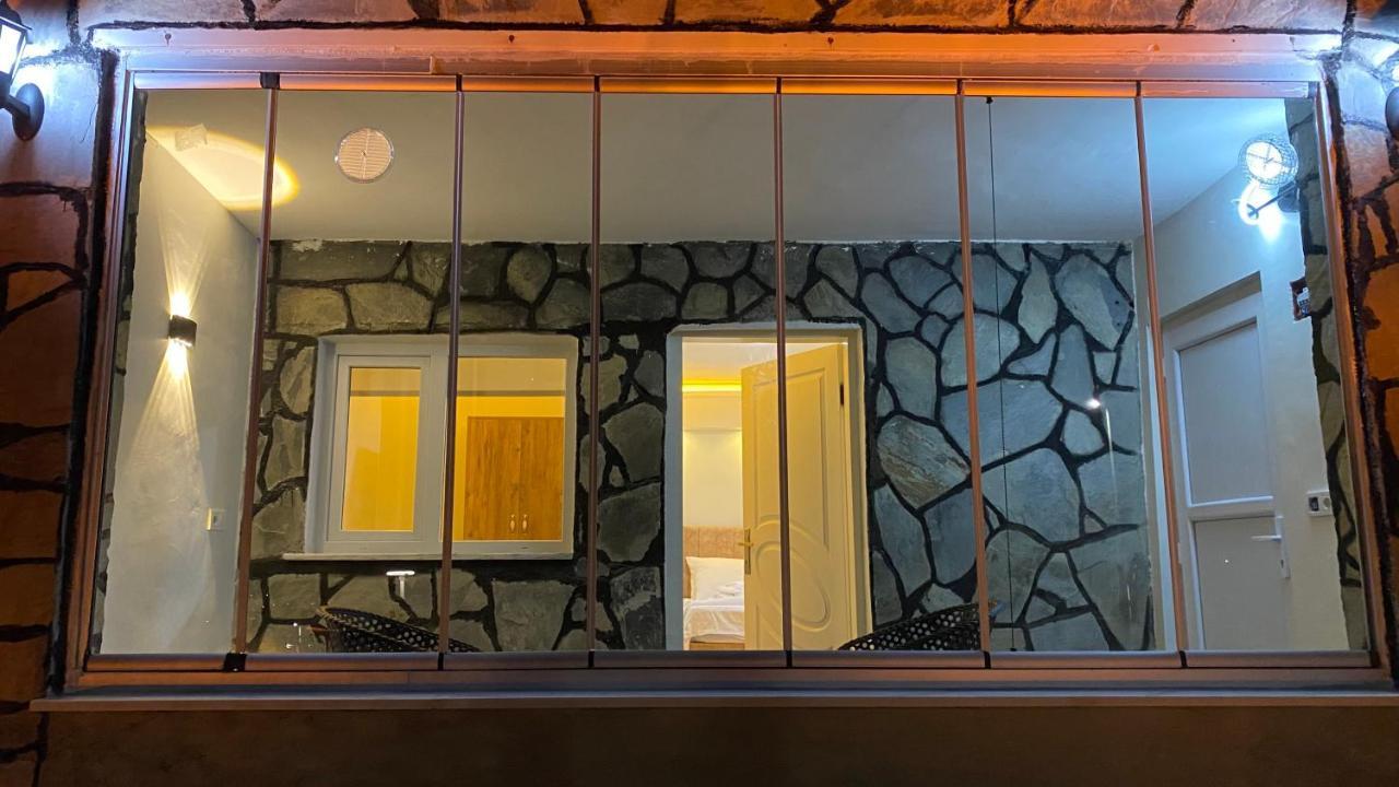Stone House Apart Hotel Arnavutkoy Esterno foto